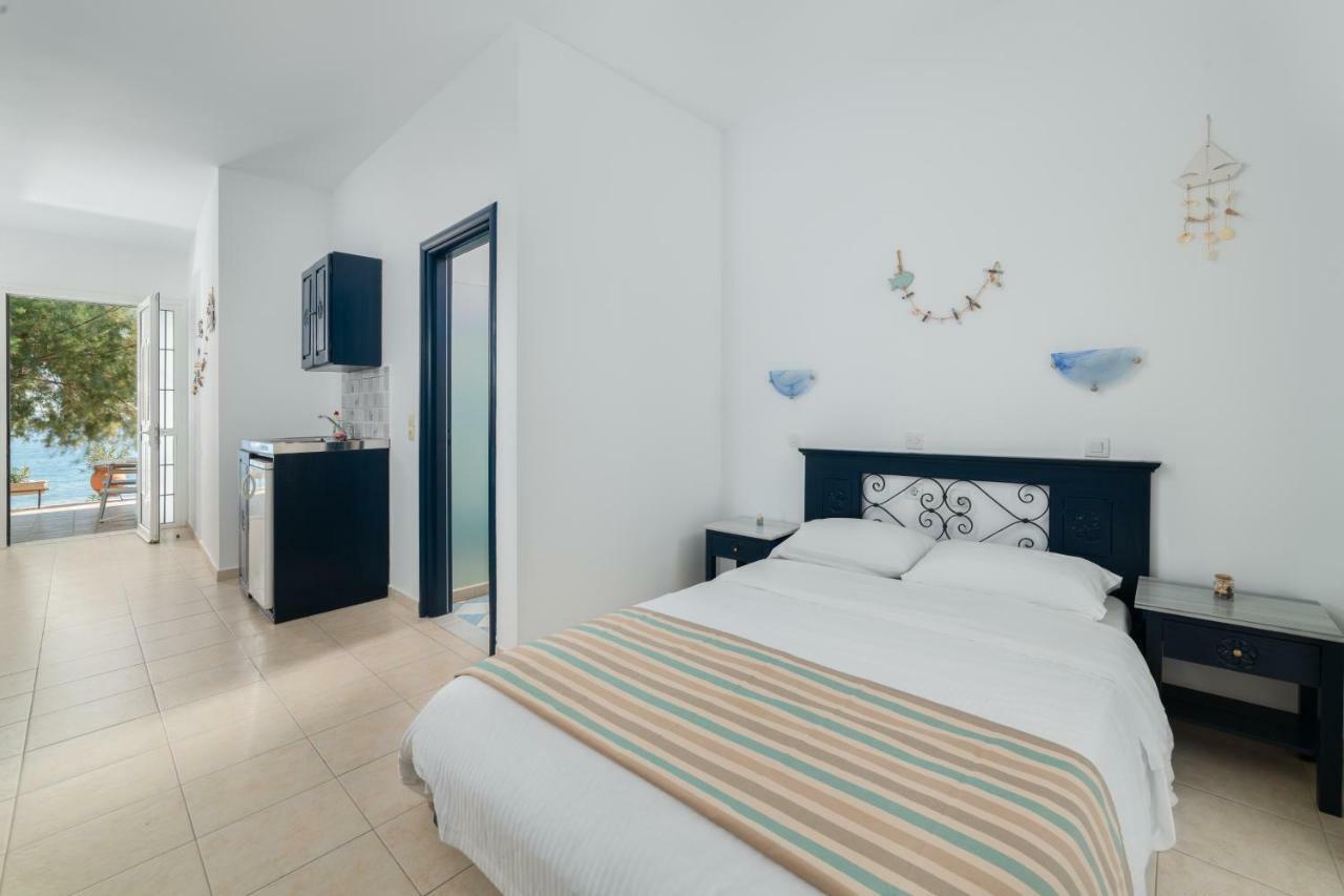 Kozas Superior Apartments Archangelos  Eksteriør bilde